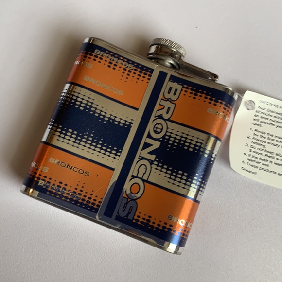 New Denver Broncos Flask - Picture 2 of 6